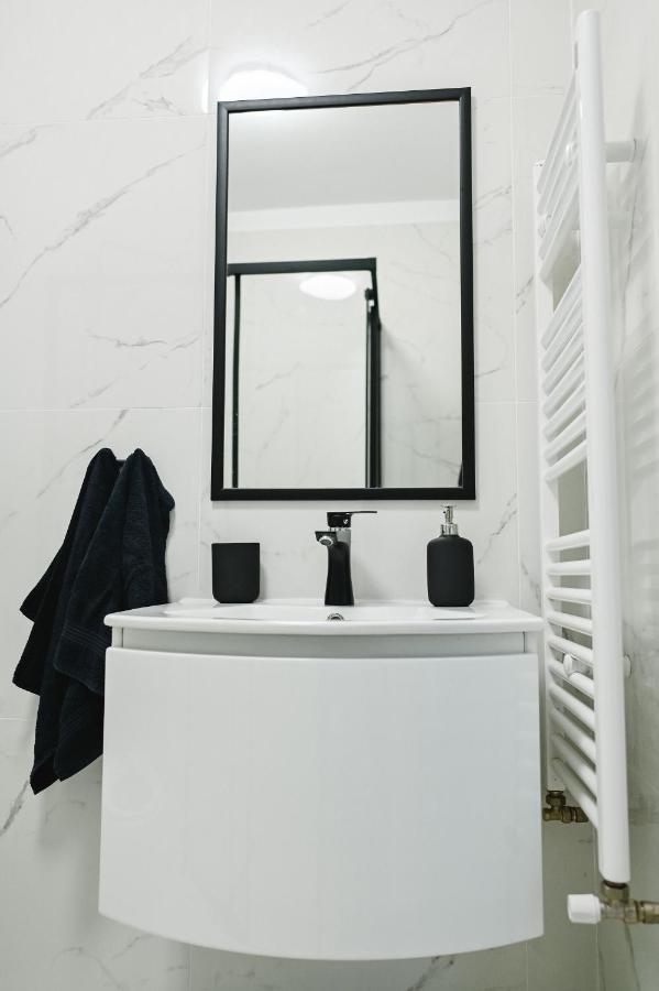 Artec Apartment Sibiu Esterno foto